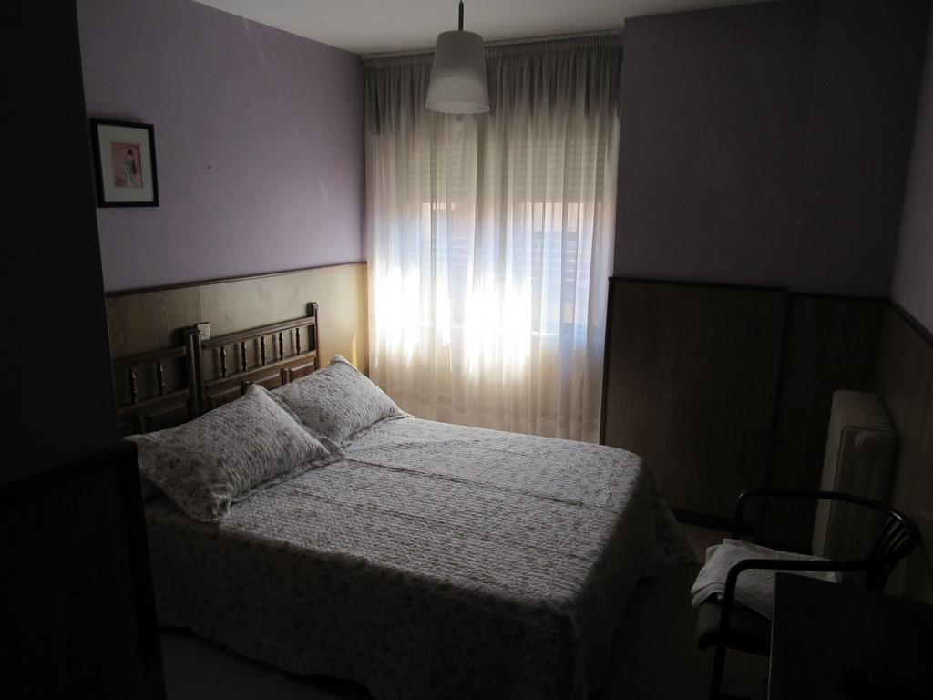 Double Room,421300638:JPEG
